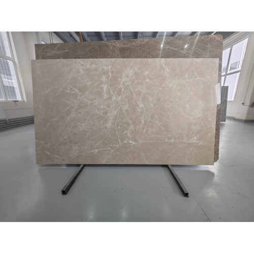 Слэб из Мрамора "Burdur Ultra Beige" полированный, толщина 2 см