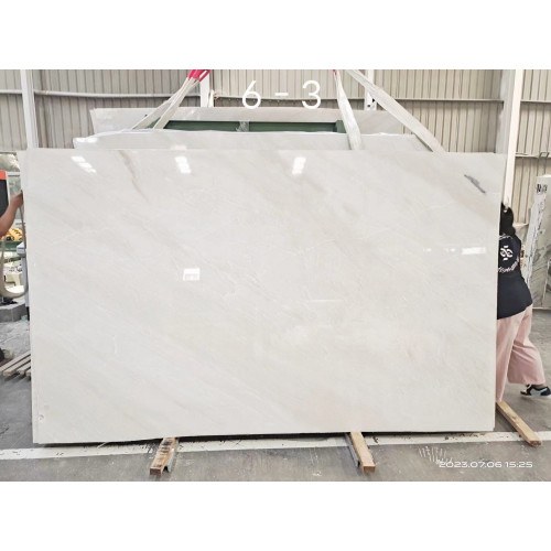 Слэб из Мрамора "Milano White", полирован, толщина 2,0 см
